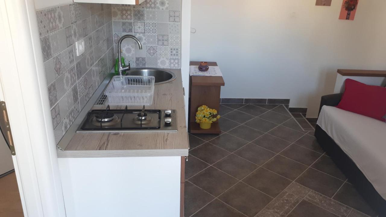 Apartment Antic Zaton  エクステリア 写真