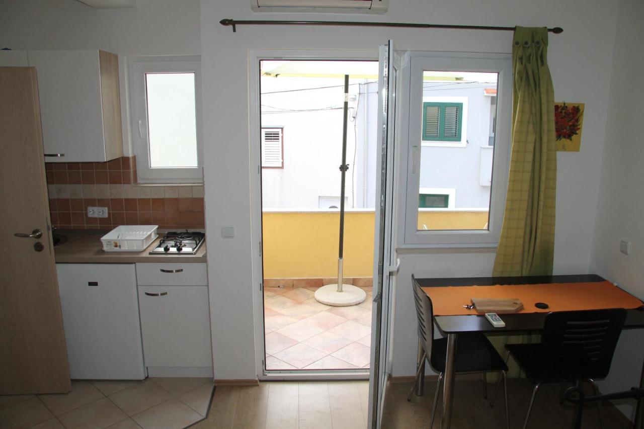 Apartment Antic Zaton  エクステリア 写真